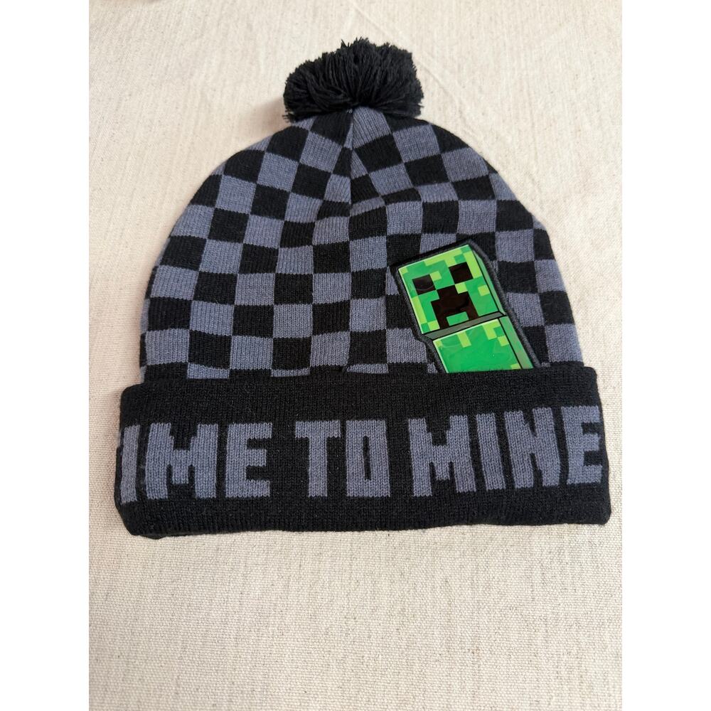 Minecraft Creeper Youth Beanie Hat Checkered Black Gray Winter Cap